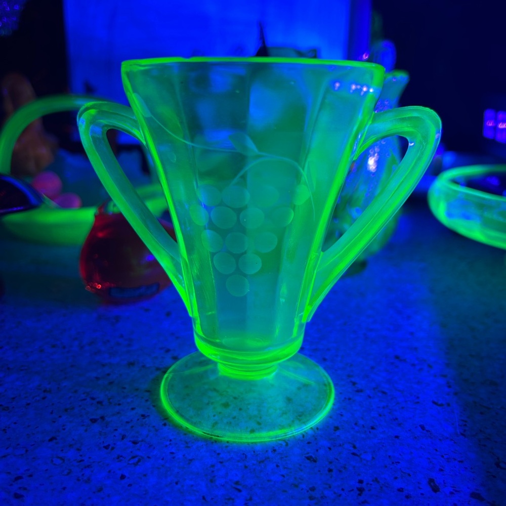 Uranium Glass!! Anchor Hocking etched grapes sugar dish